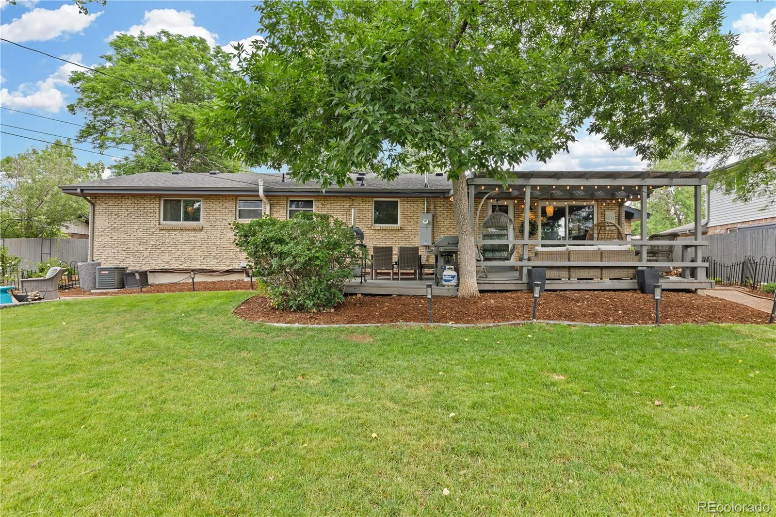 544 W Easter Avenue Littleton CO 80120 MLS #REC1608757 06262026233501 1600 37