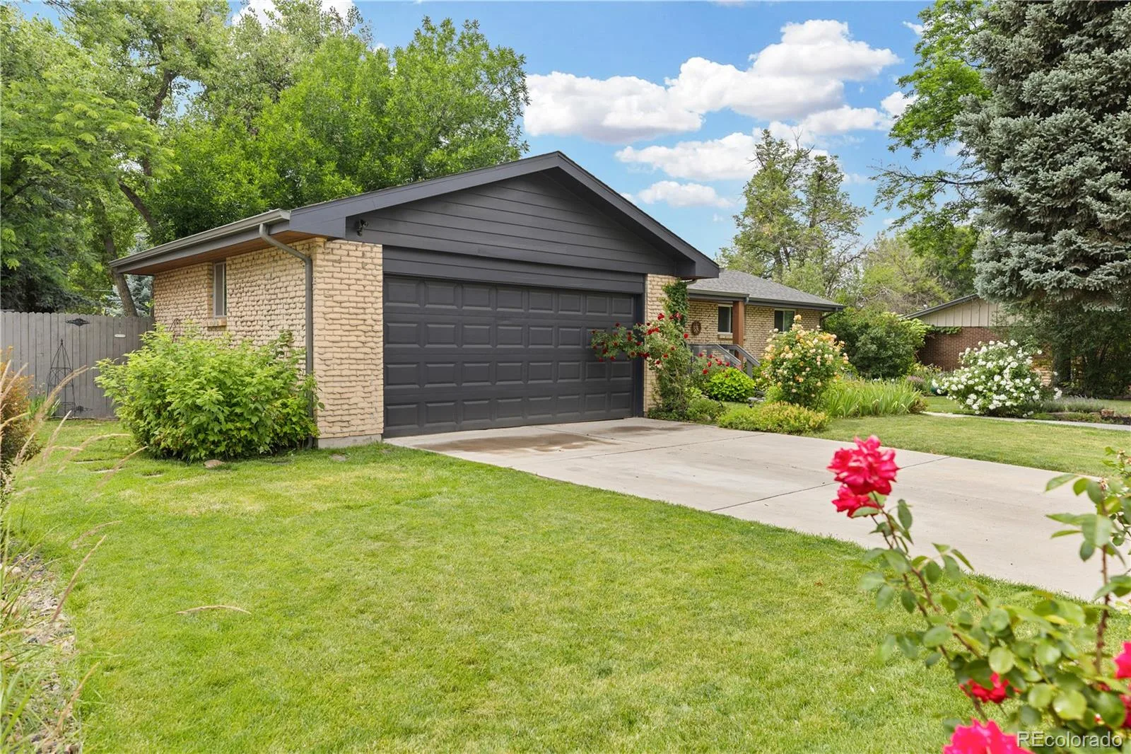 544 W Easter Avenue Littleton CO 80120 MLS #REC1608757 06262026233501 1600 42