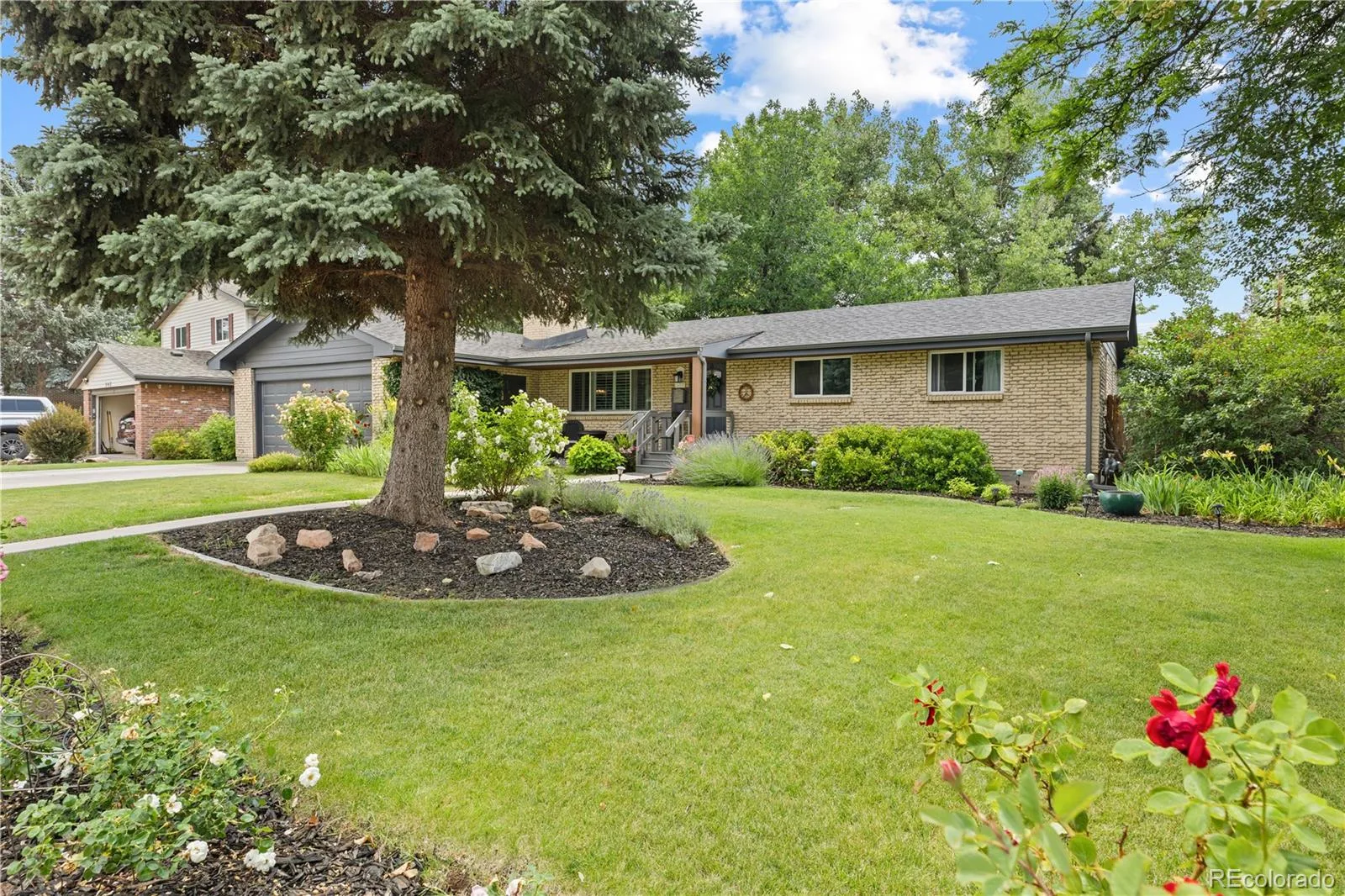 544 W Easter Avenue Littleton CO 80120 MLS #REC1608757 06262026233501 1600 43
