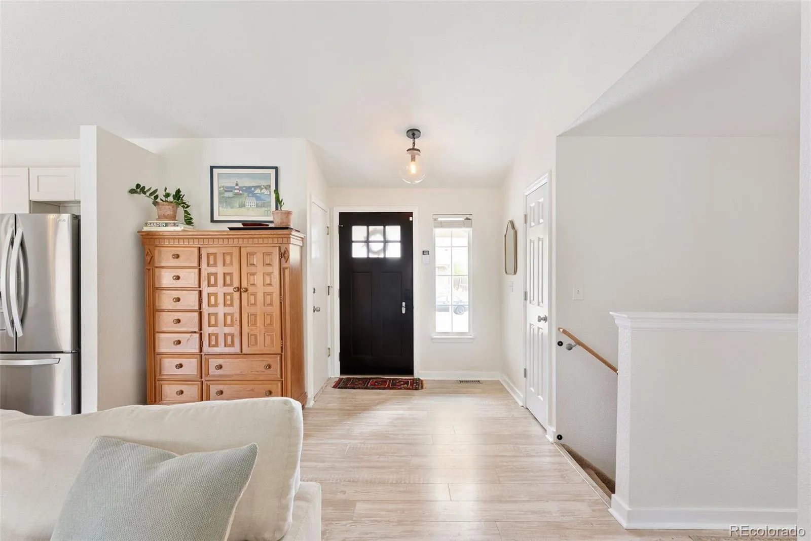 04162026235106 1600 1