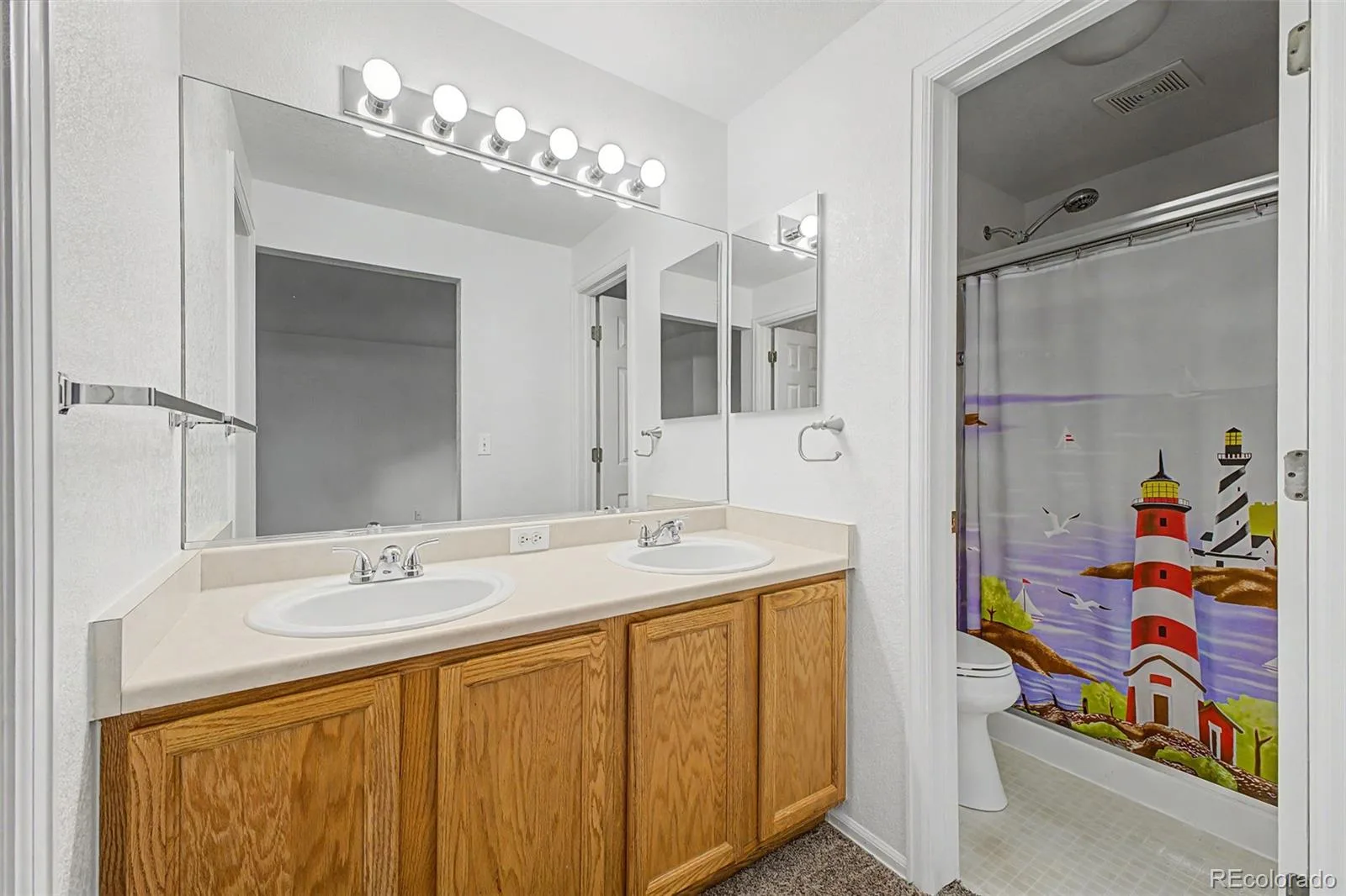 13814 Jackson Street Thornton CO 80602 | MLS #REC1609146 08312026235303 1600 23