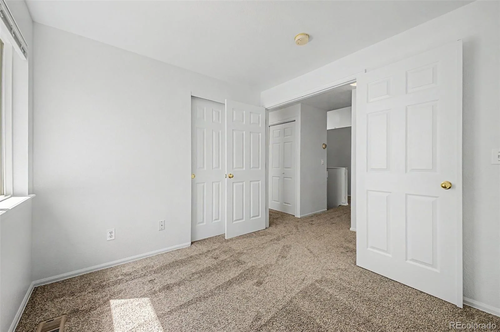 13814 Jackson Street Thornton CO 80602 | MLS #REC1609146 08312026235303 1600 32