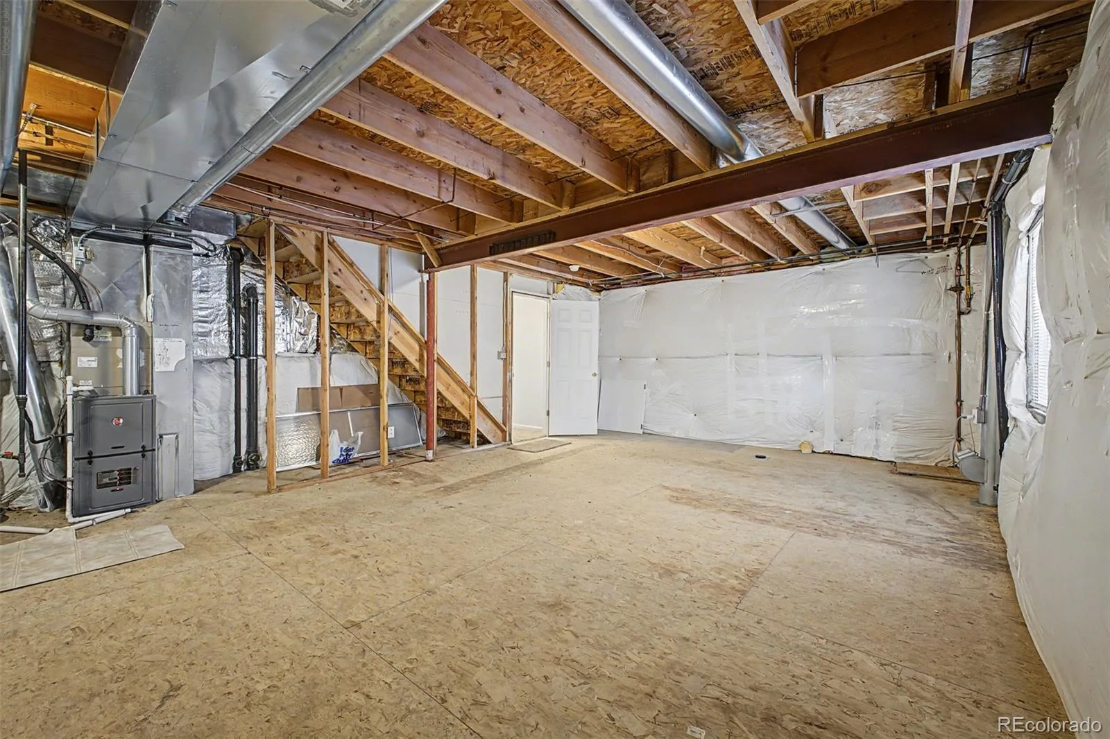 13814 Jackson Street Thornton CO 80602 | MLS #REC1609146 08312026235303 1600 35