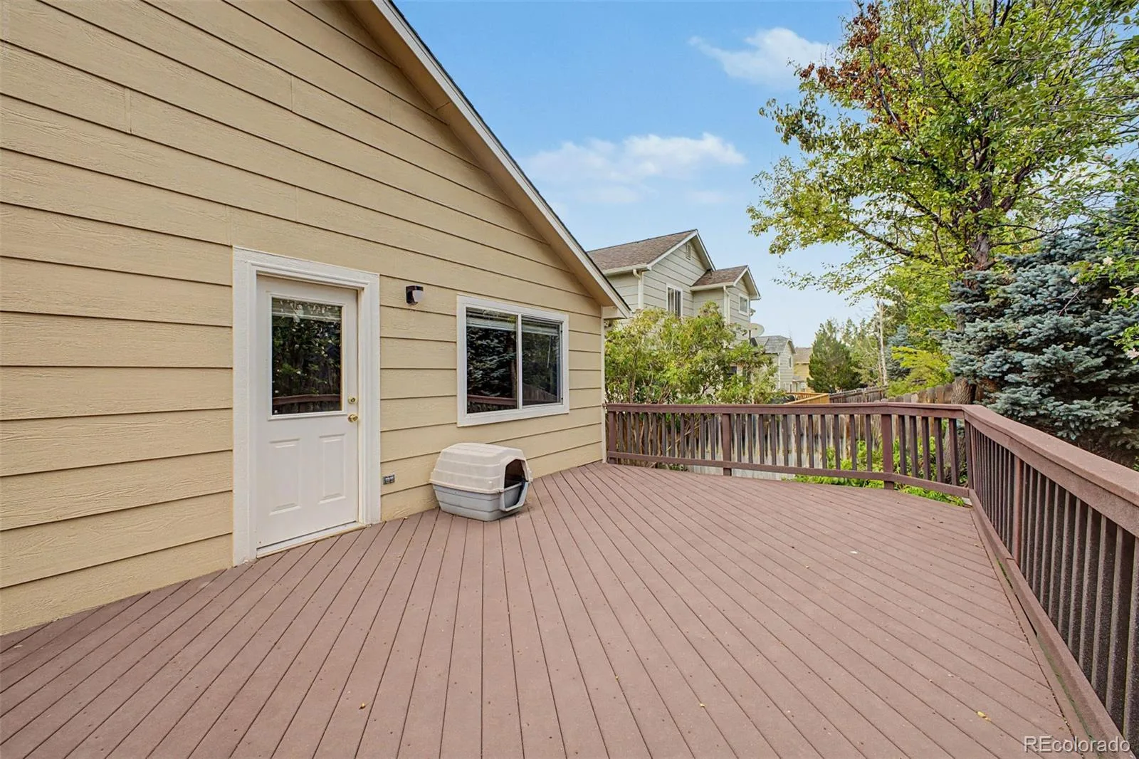13814 Jackson Street Thornton CO 80602 | MLS #REC1609146 08312026235303 1600 39