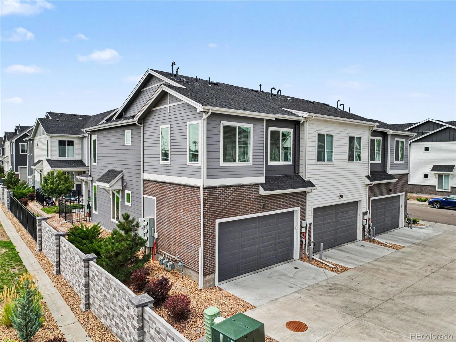 1862 S Poplar Court Denver CO 80224 | MLS #REC1609578 08122026152608 1600 23