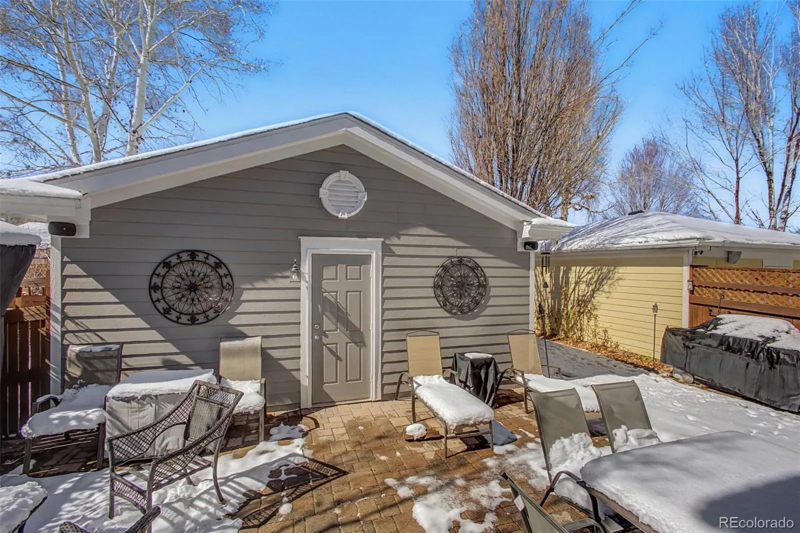 03102026164410 1600 40