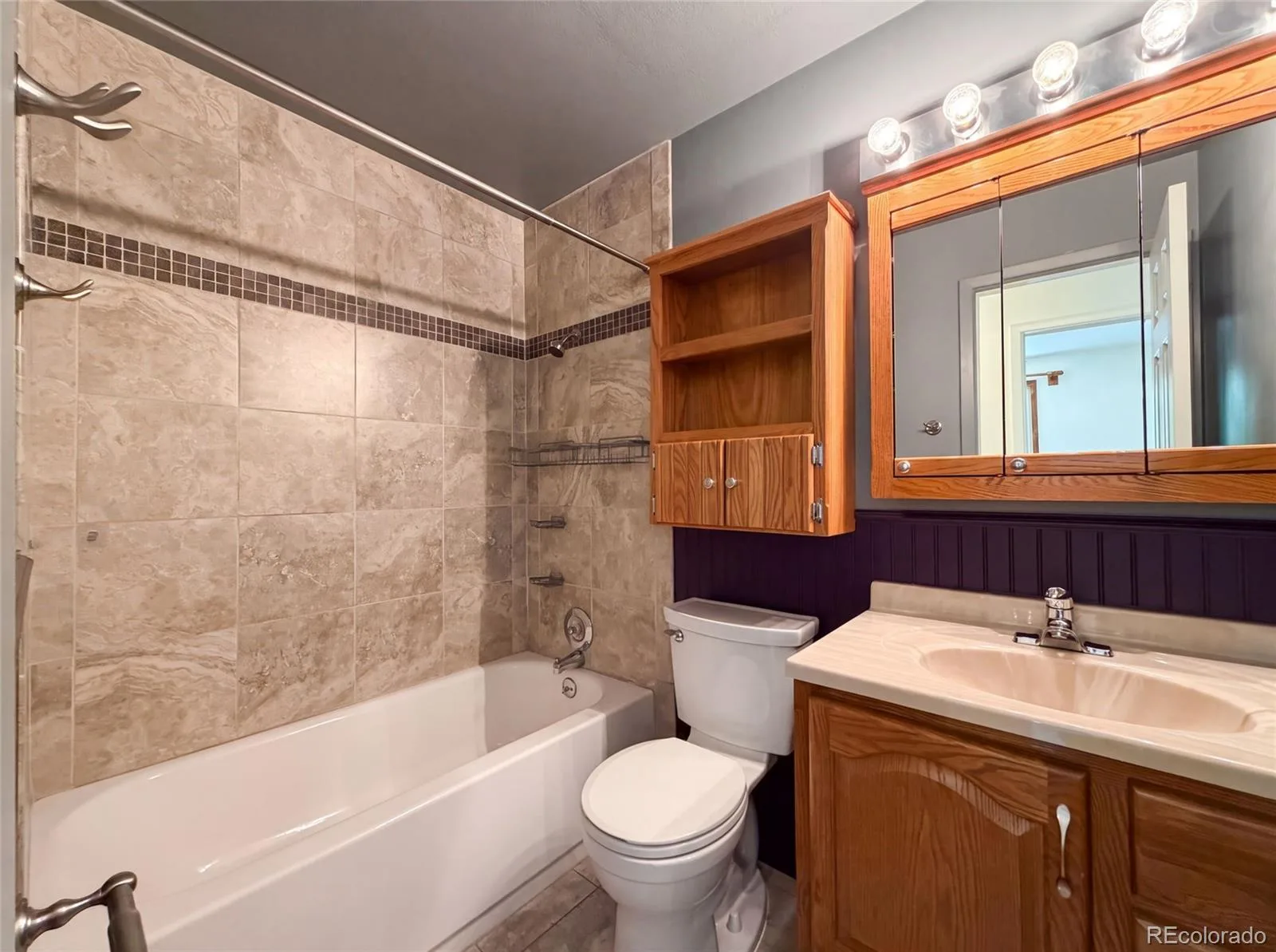 7160 Van Gordon Street Arvada CO 80004 | MLS #REC1610435 08102026163929 1600 12