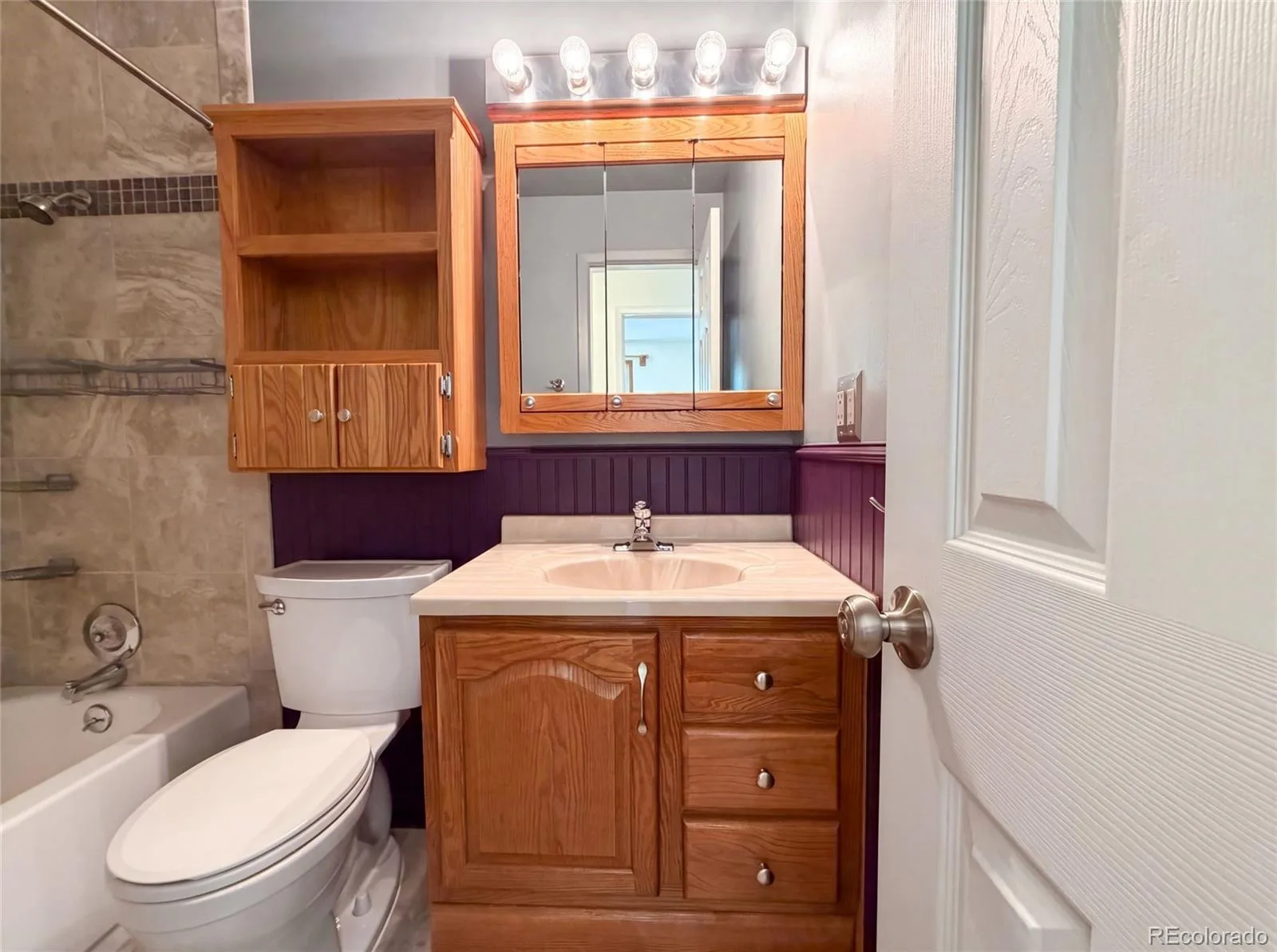 7160 Van Gordon Street Arvada CO 80004 | MLS #REC1610435 08102026163929 1600 13