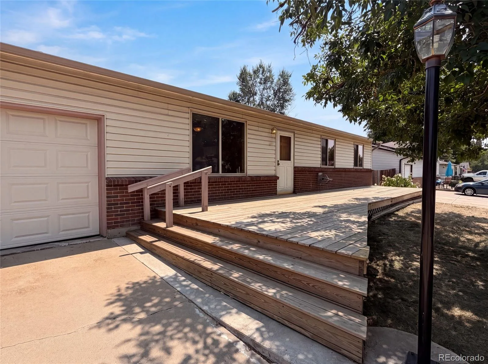 7160 Van Gordon Street Arvada CO 80004 | MLS #REC1610435 08102026163929 1600 28