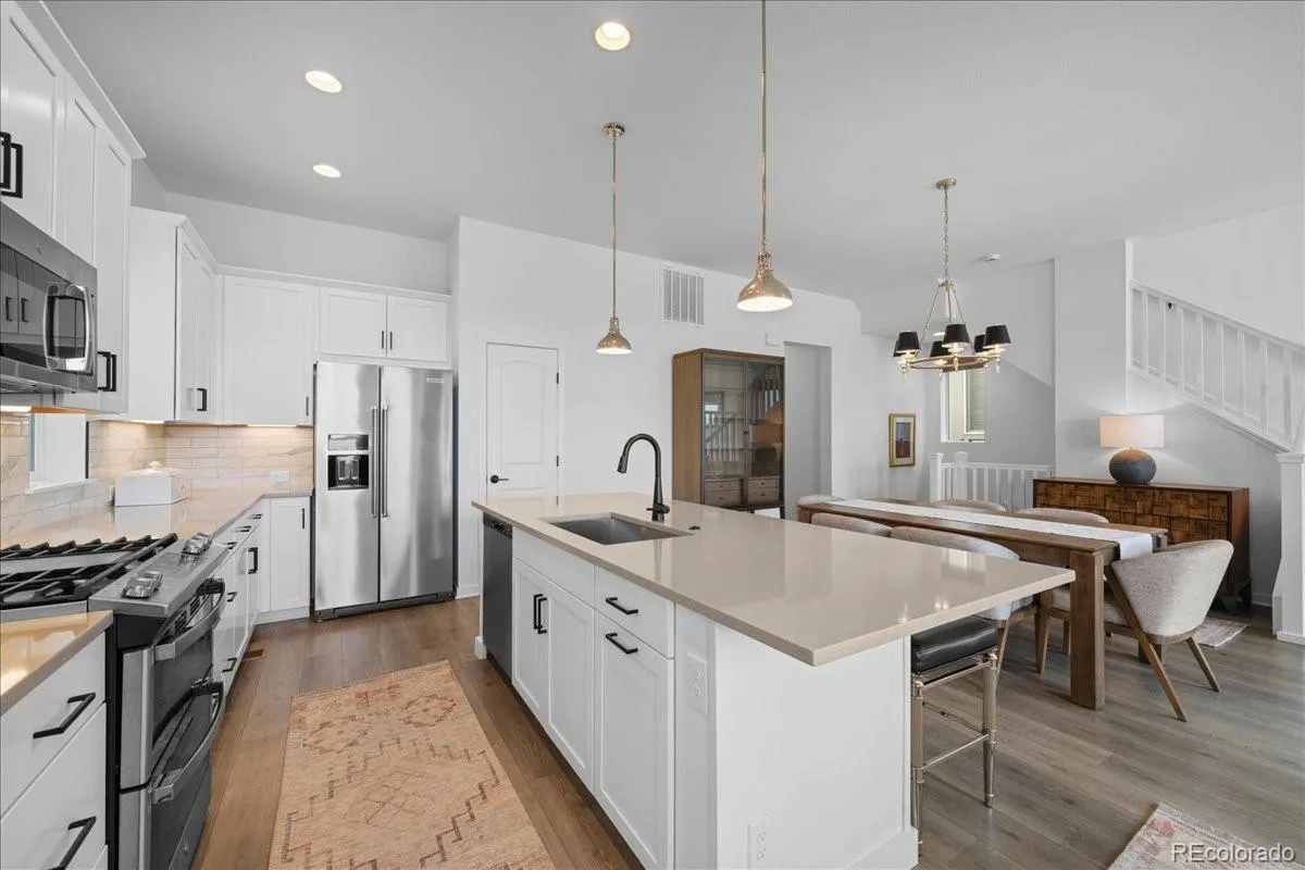 04042026005138 1200 13