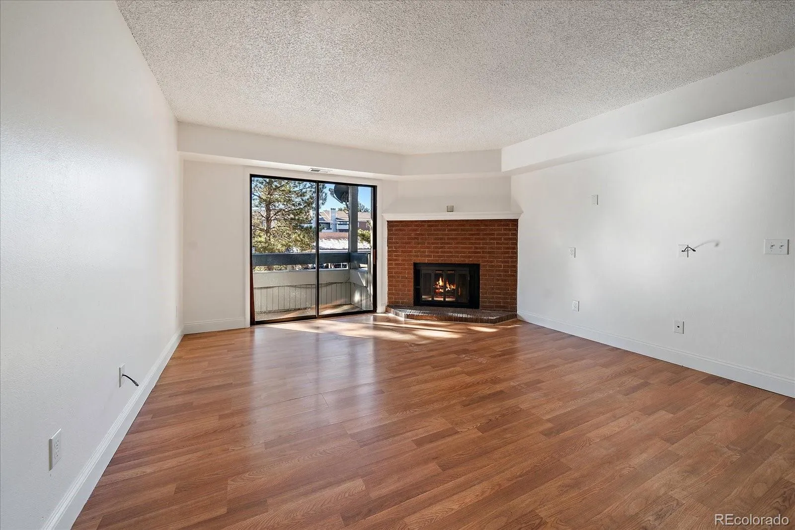 14465 E 1st Drive #B8 Aurora CO 80011 MLS #REC1612429 05182026223557 1600 4