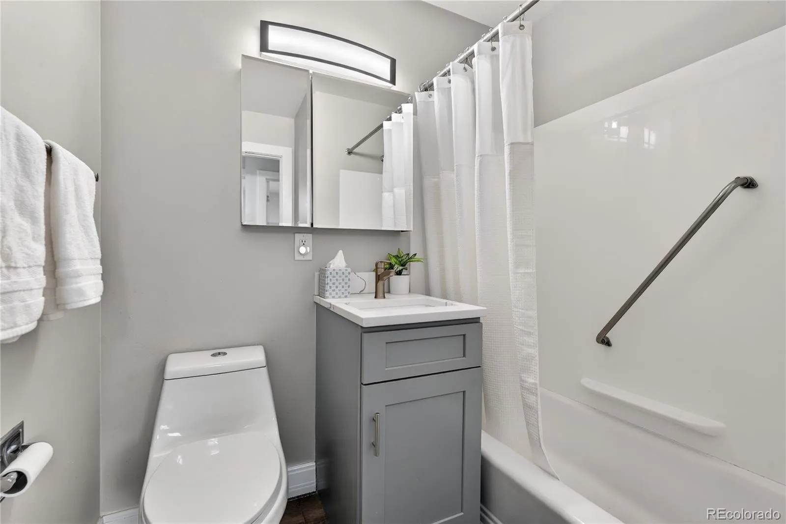 04172026023547 1600 21