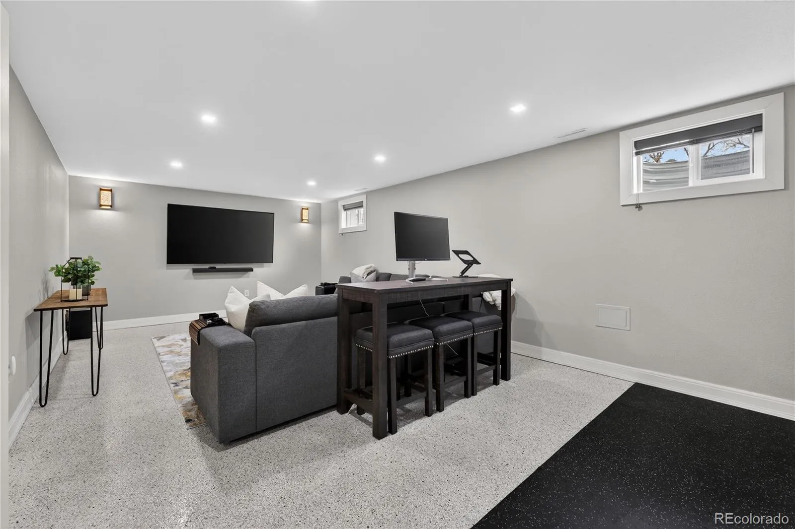 04172026023547 1600 22