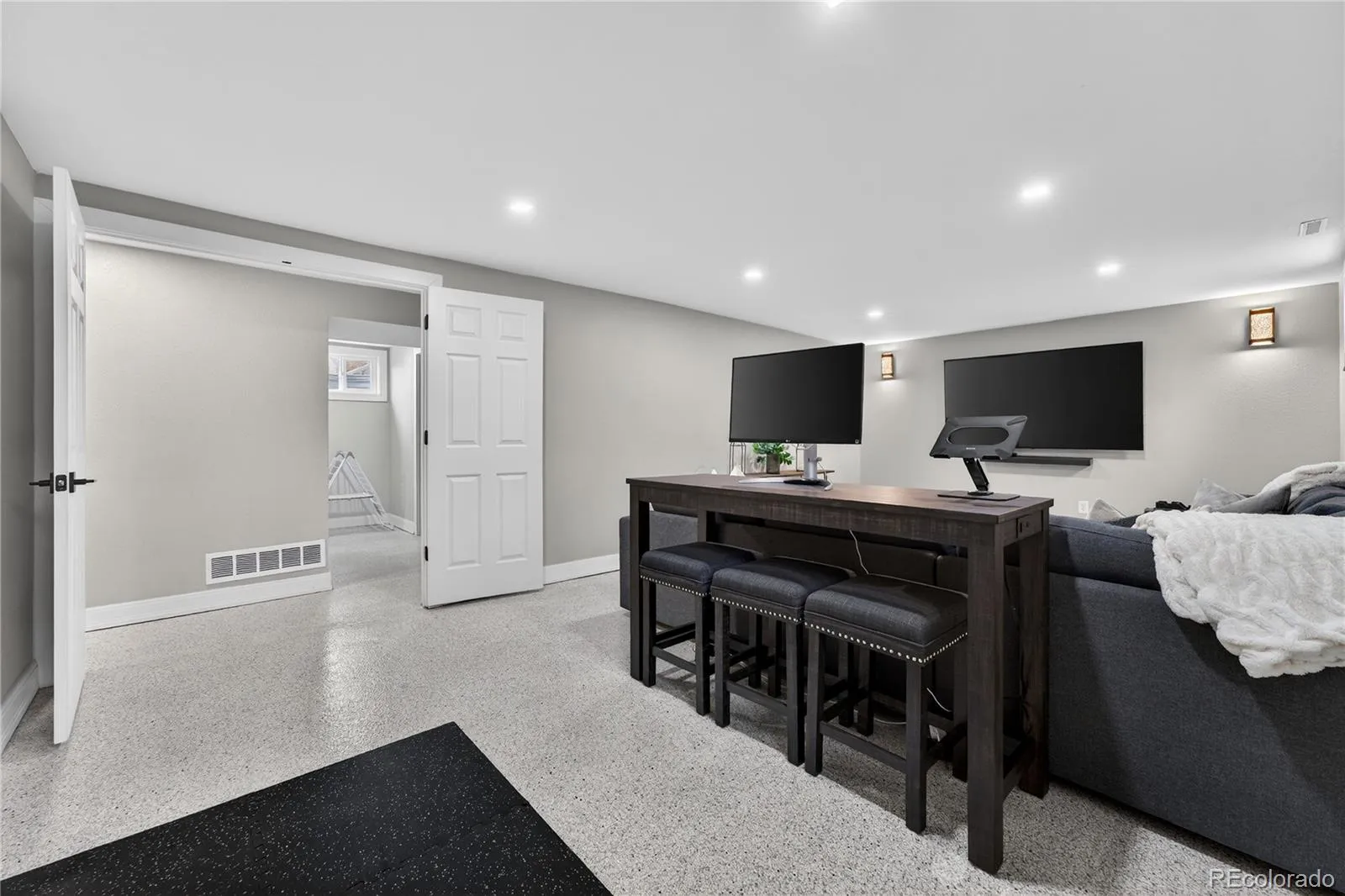 04172026023547 1600 25