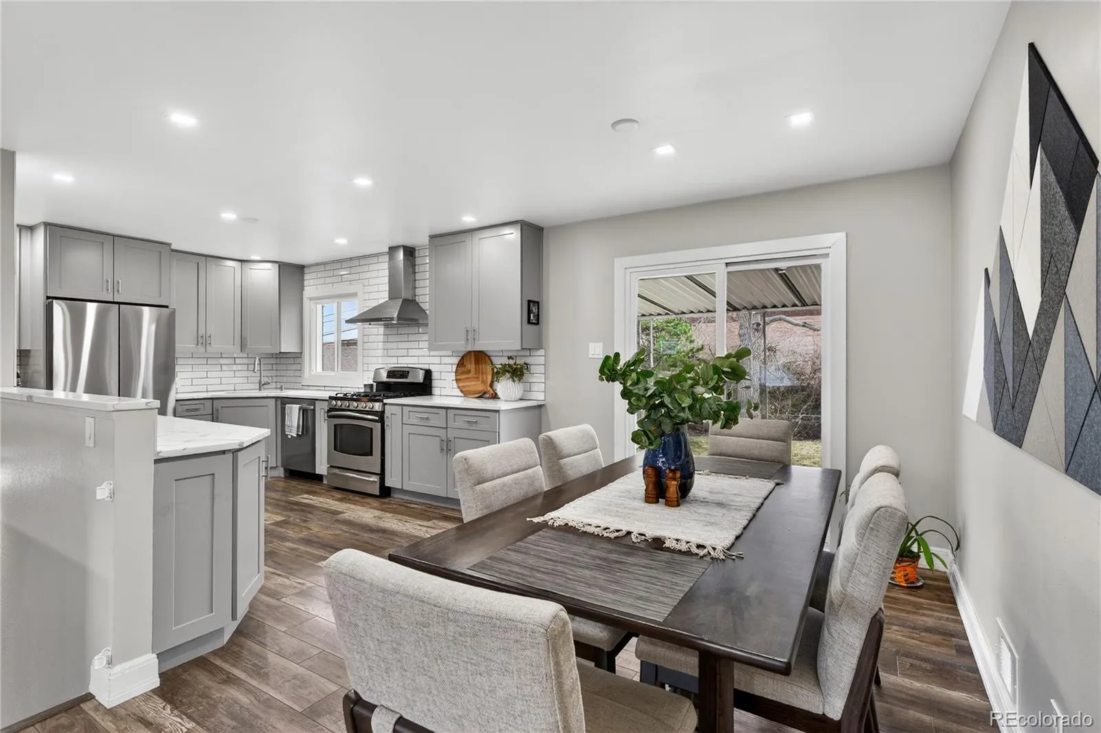 04172026023547 1600 8