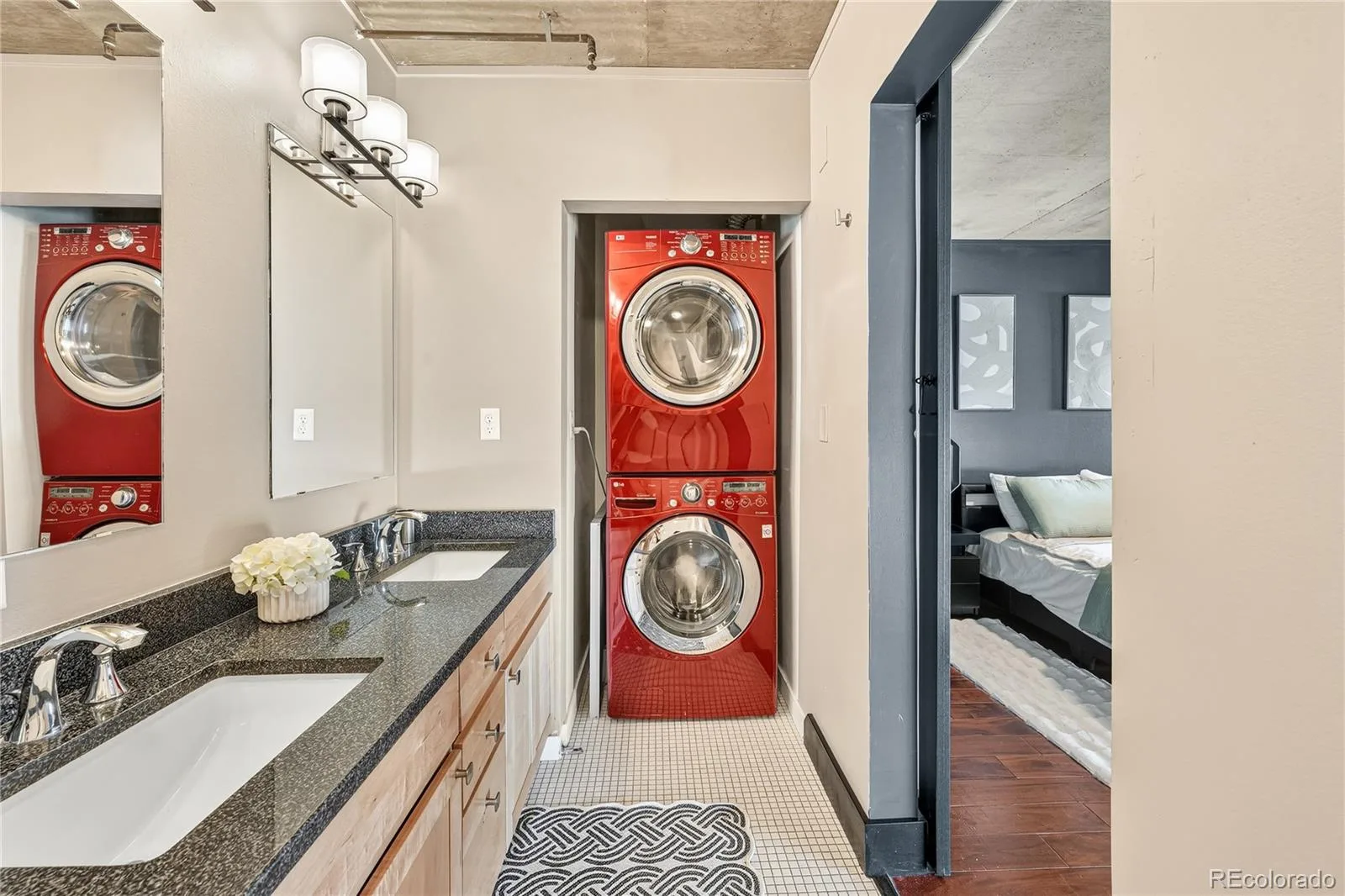 1050 Cherokee Street #301 Denver CO 80204 MLS #REC1614293 07062026154443 1600 30