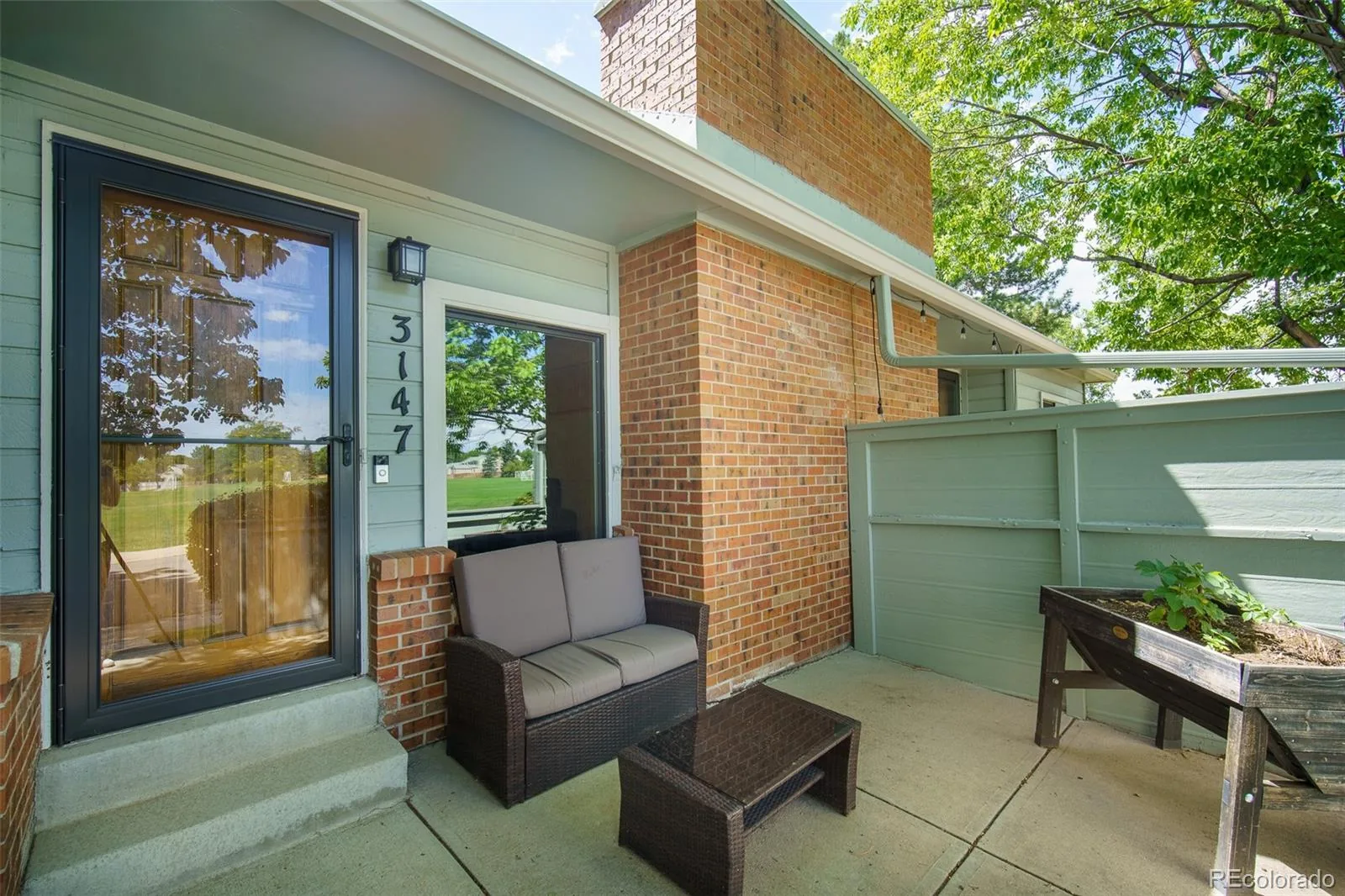 3147 E Long Circle Littleton CO 80122 | MLS #REC1616231 08312026201752 1600 1