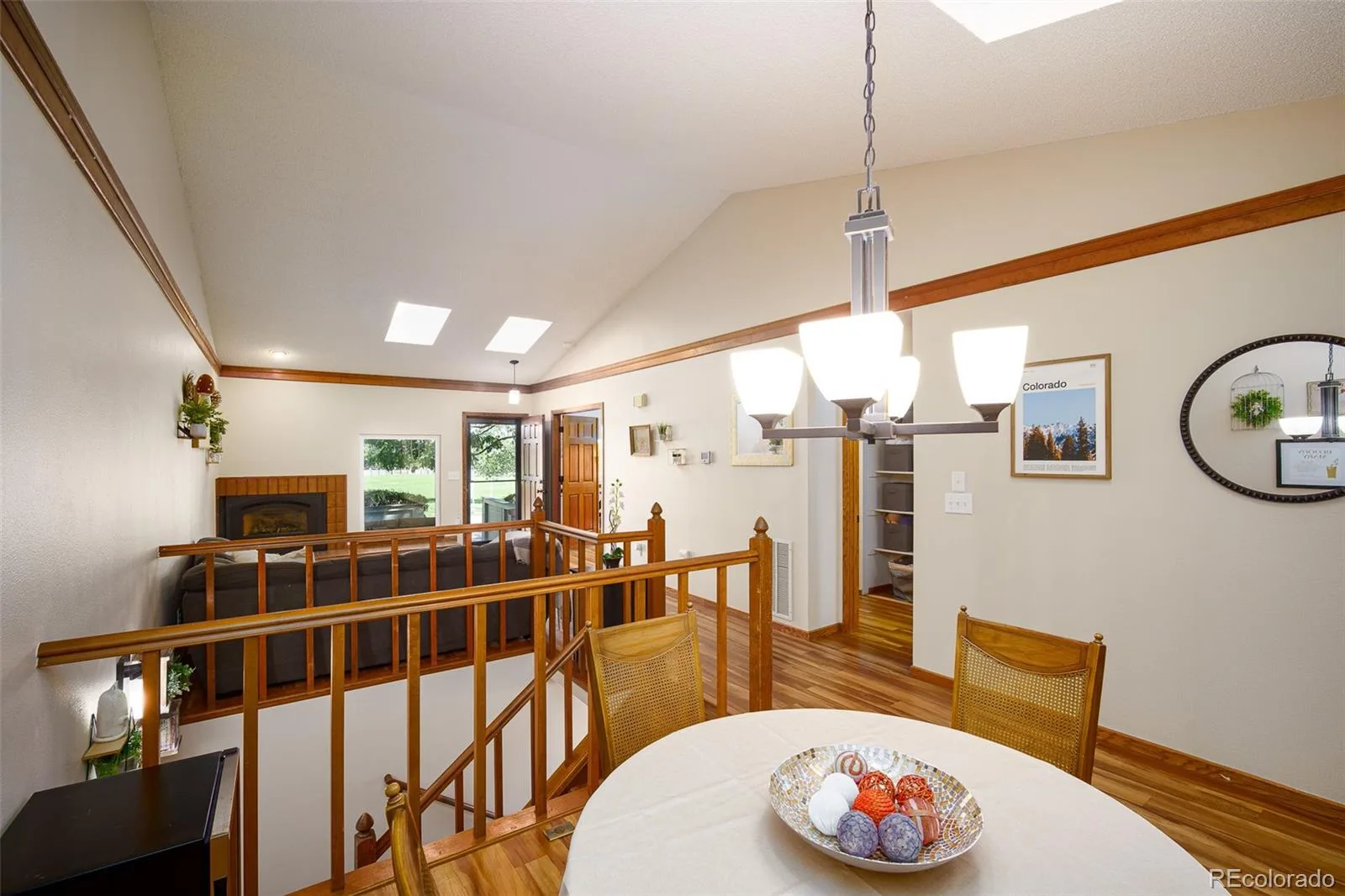 3147 E Long Circle Littleton CO 80122 | MLS #REC1616231 08312026201752 1600 10