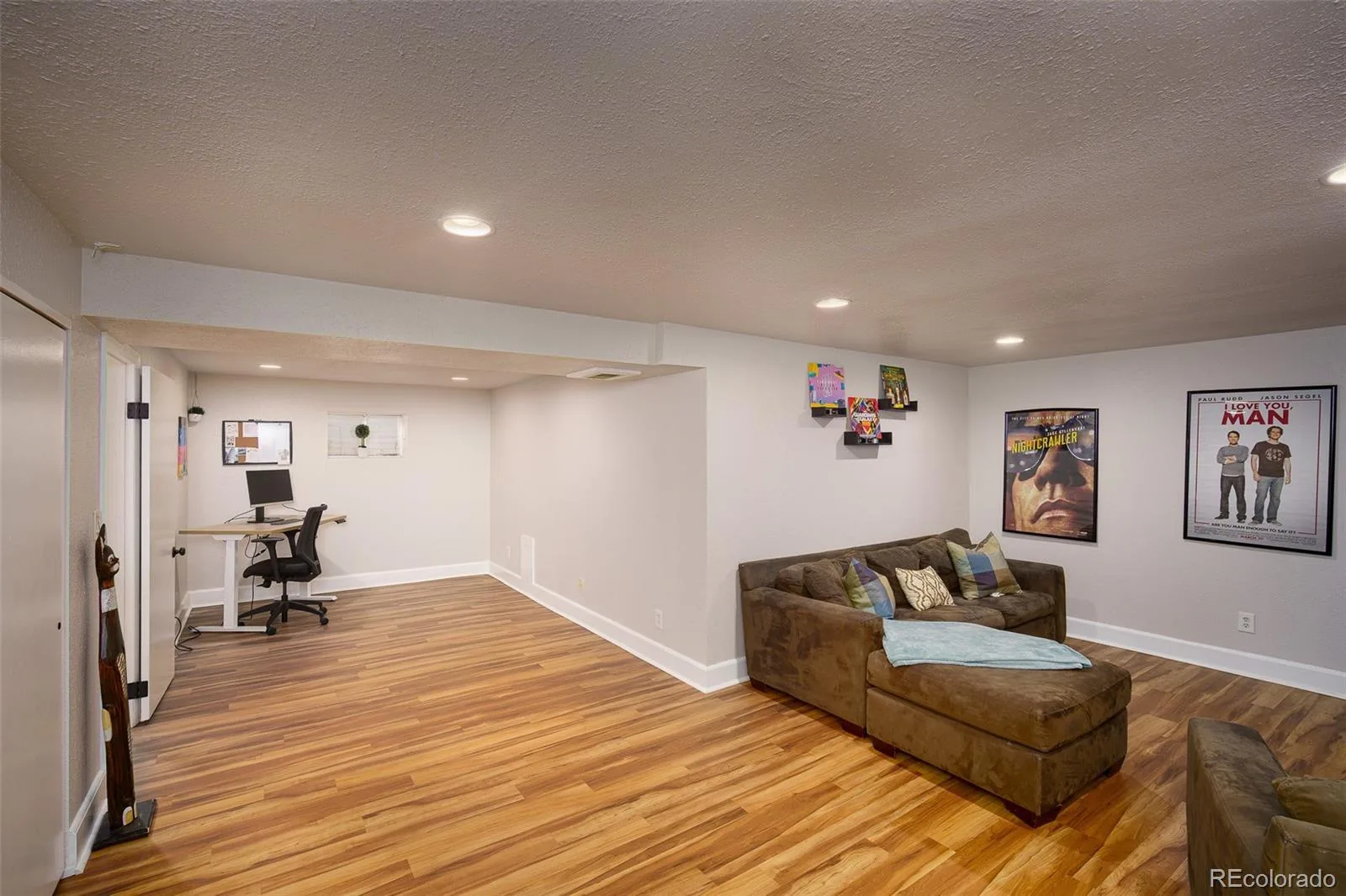 3147 E Long Circle Littleton CO 80122 | MLS #REC1616231 08312026201752 1600 28