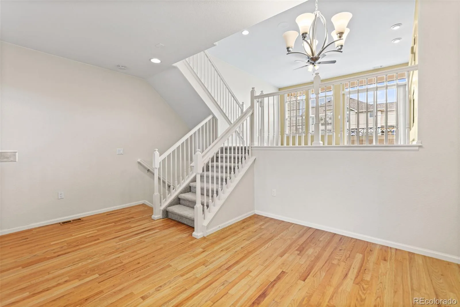1433 S Emporia Court Aurora CO 80247 | MLS #REC1618748 10012026151717 1600 10