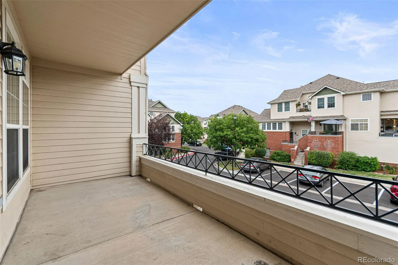 1433 S Emporia Court Aurora CO 80247 | MLS #REC1618748 10012026151717 1600 15