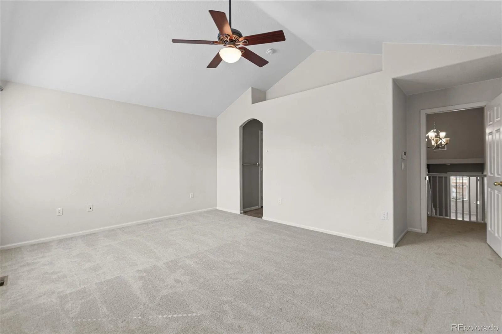 1433 S Emporia Court Aurora CO 80247 | MLS #REC1618748 10012026151717 1600 25