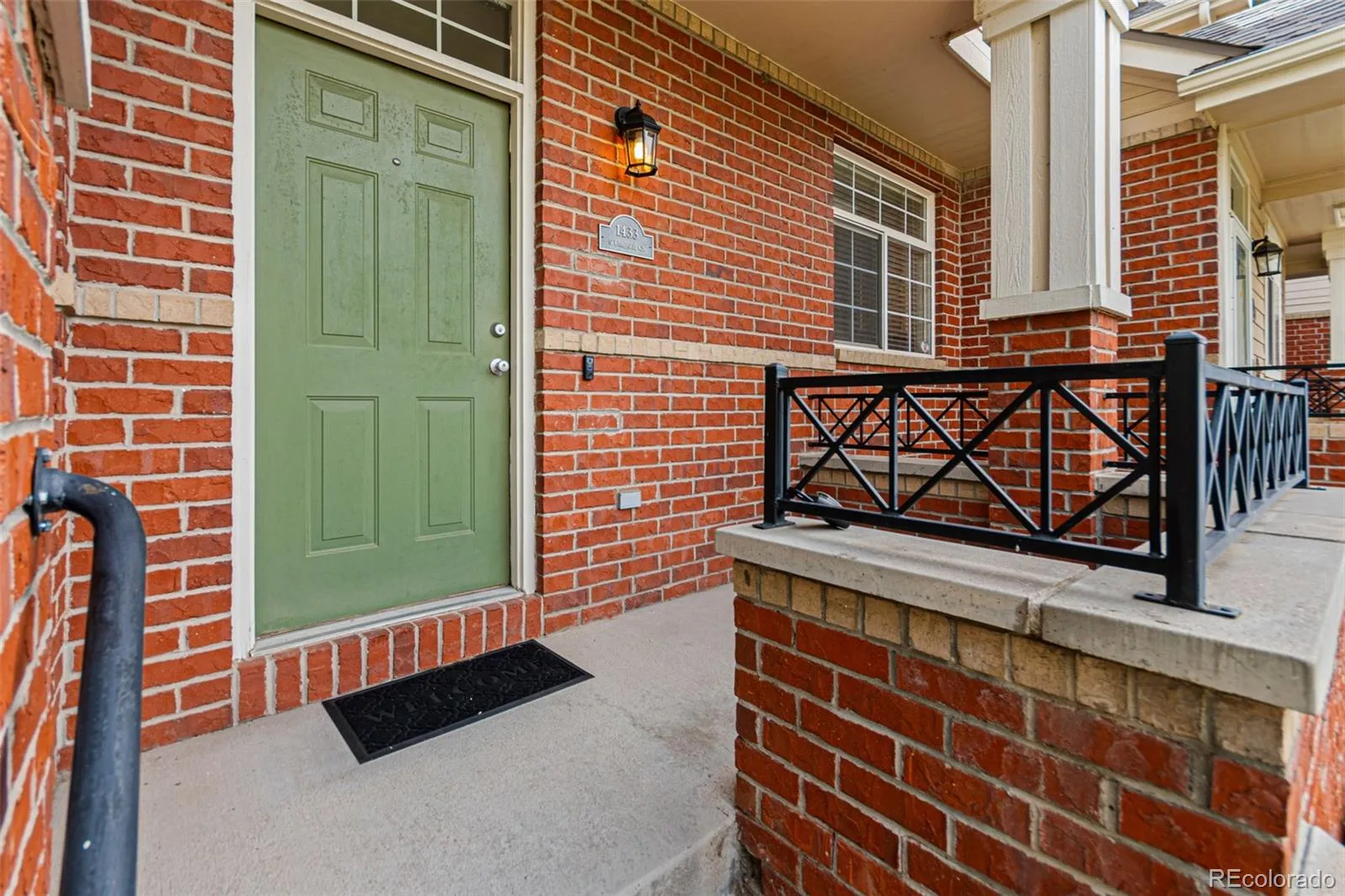 1433 S Emporia Court Aurora CO 80247 | MLS #REC1618748 10012026151717 1600 3