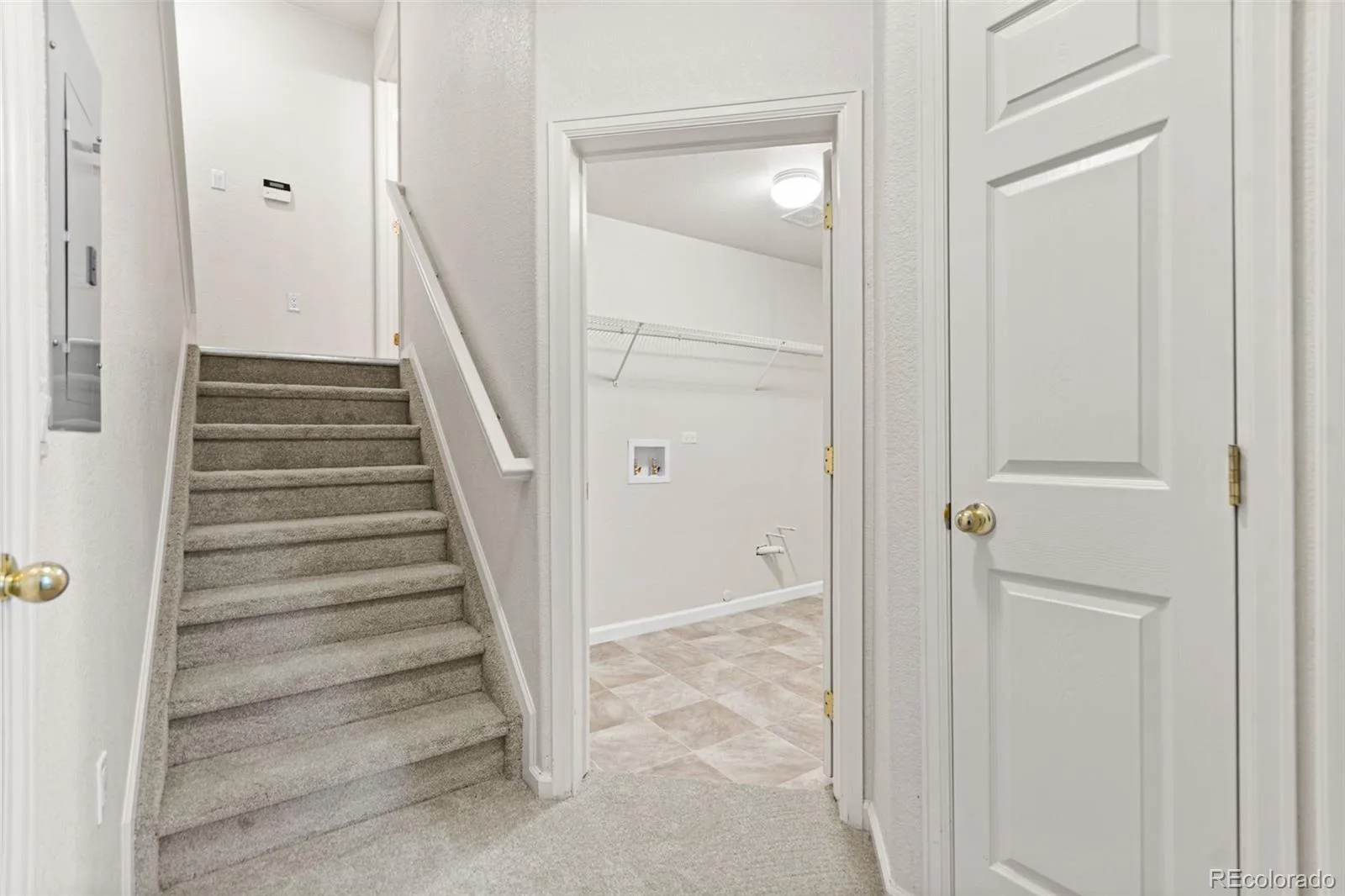 1433 S Emporia Court Aurora CO 80247 | MLS #REC1618748 10012026151717 1600 30