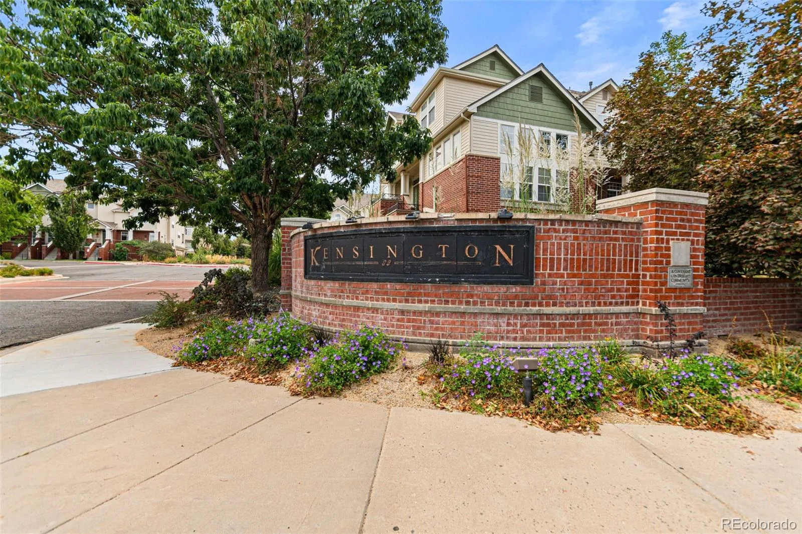 1433 S Emporia Court Aurora CO 80247 | MLS #REC1618748 10012026151717 1600 35