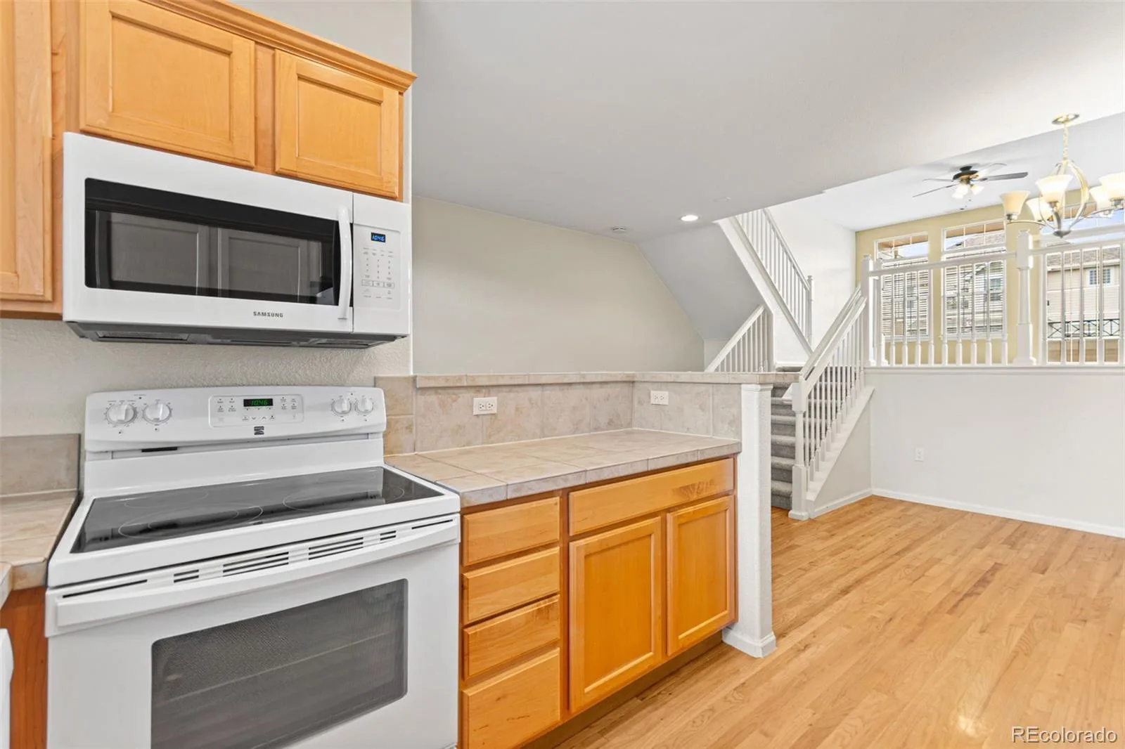 1433 S Emporia Court Aurora CO 80247 | MLS #REC1618748 10012026151717 1600 5