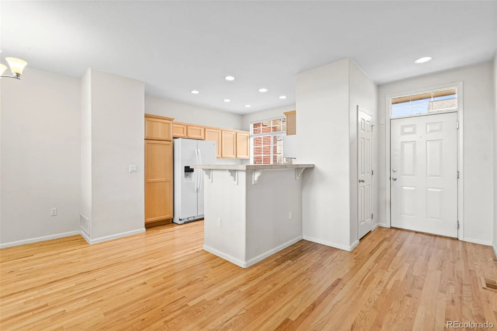 1433 S Emporia Court Aurora CO 80247 | MLS #REC1618748 10012026151717 1600 8