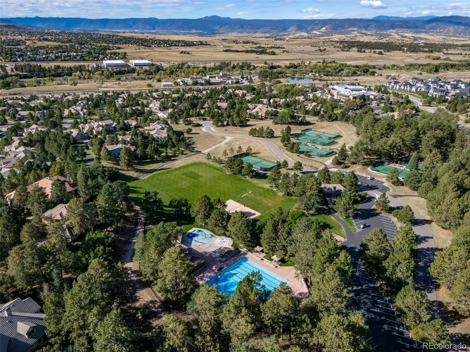 4316 Chateau Ridge Road Castle Rock CO 80108 MLS #REC1619752 07252026124337 1600 36