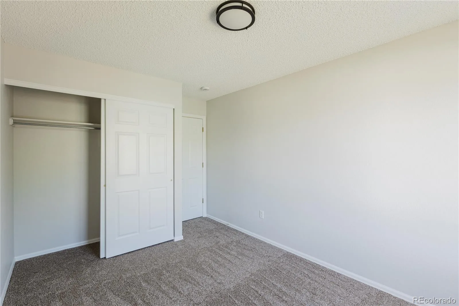 2180 S Uravan Street Aurora CO 80013 MLS #REC1619946 06092026074842 1600 22