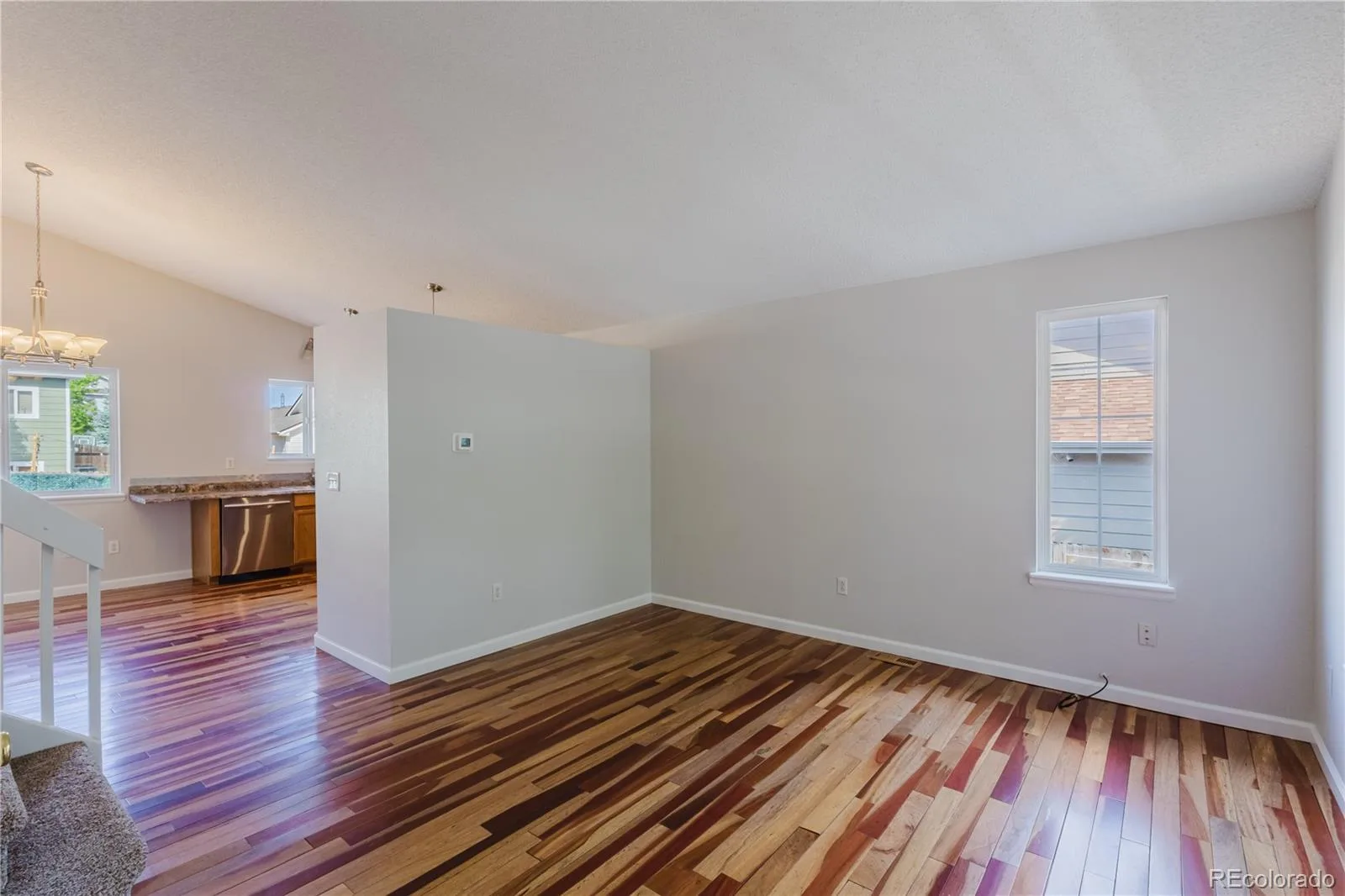 2180 S Uravan Street Aurora CO 80013 MLS #REC1619946 06092026074842 1600 3