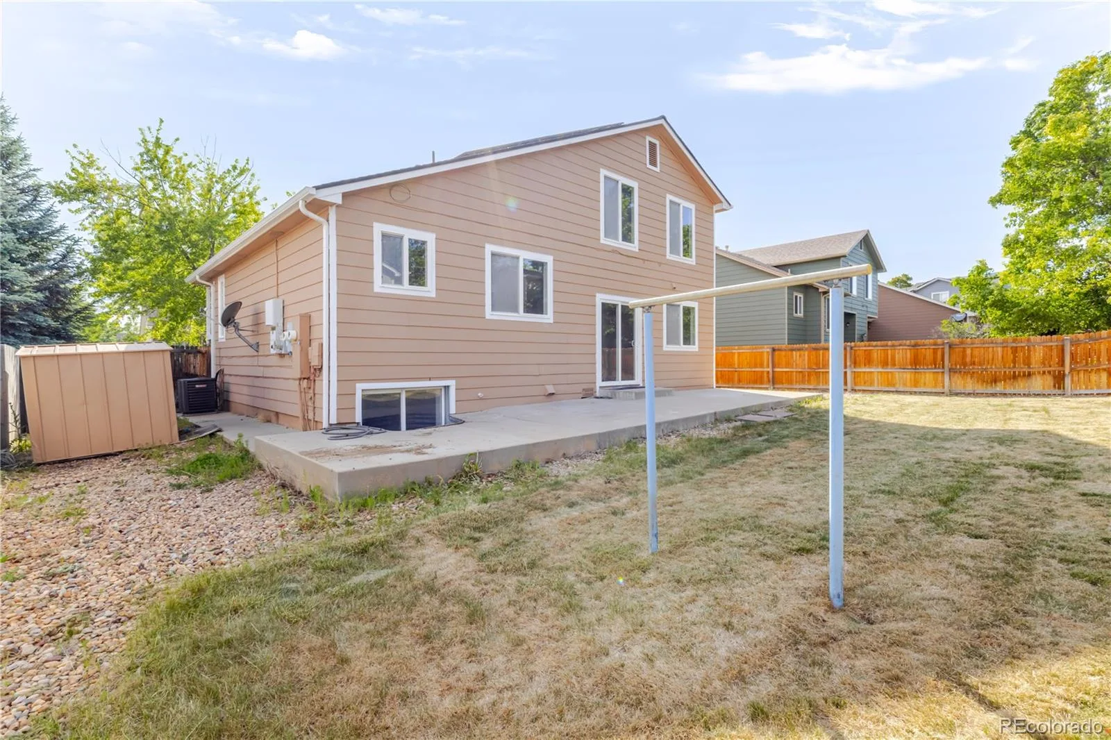 2180 S Uravan Street Aurora CO 80013 MLS #REC1619946 06092026074842 1600 39