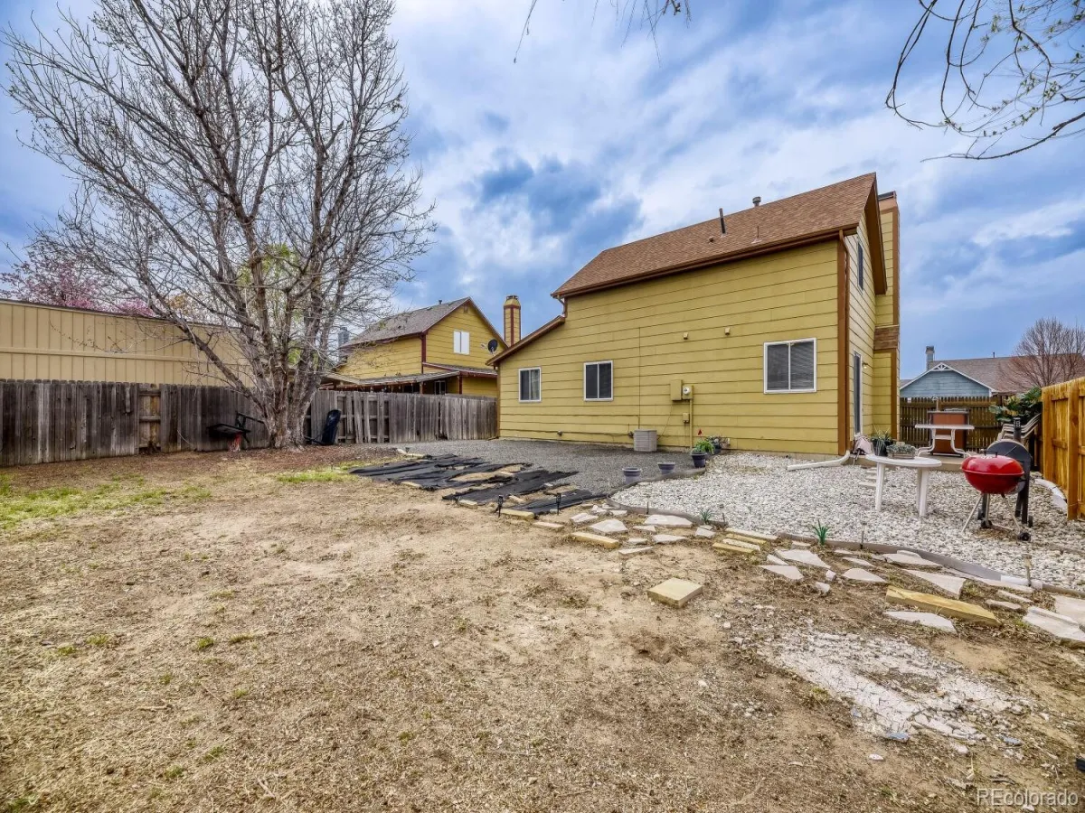 04042026232251 1200 11