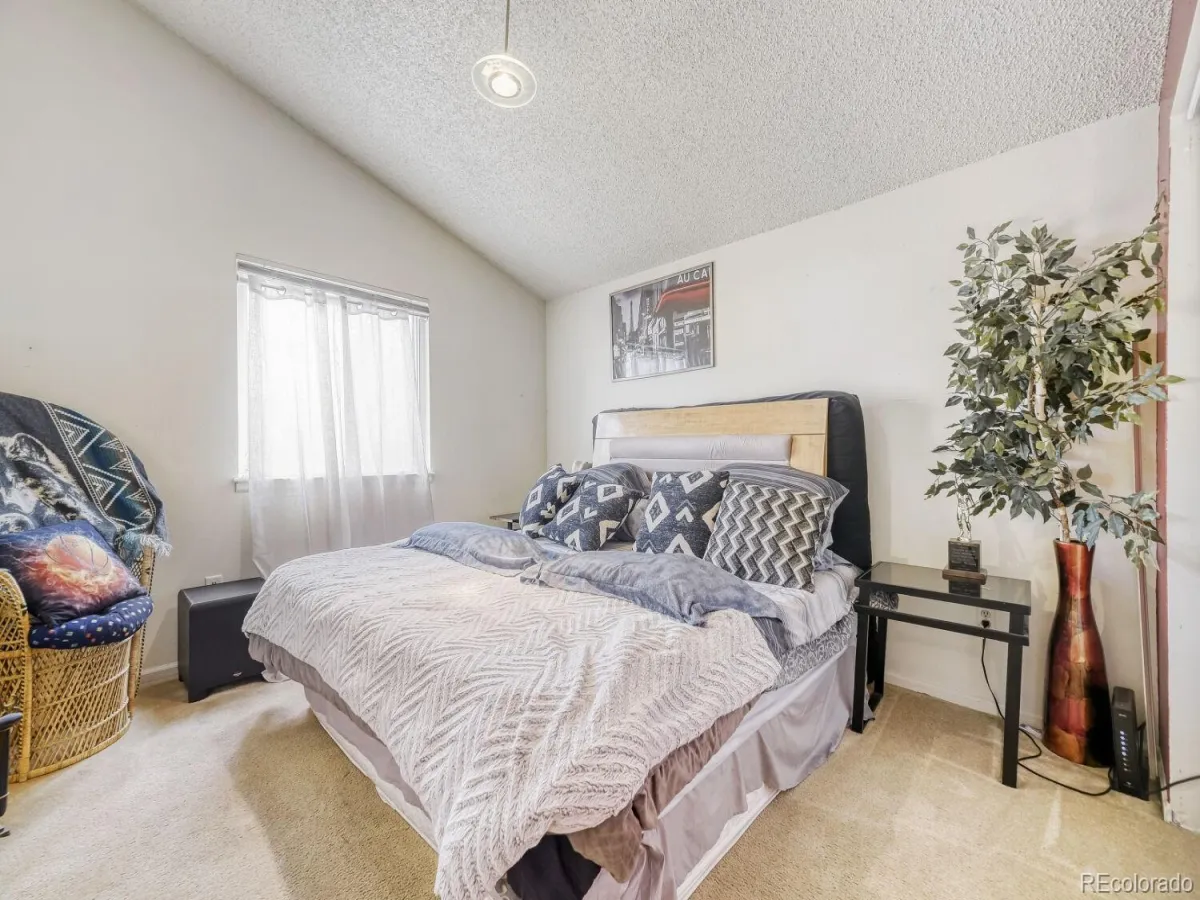 04042026232251 1200 8