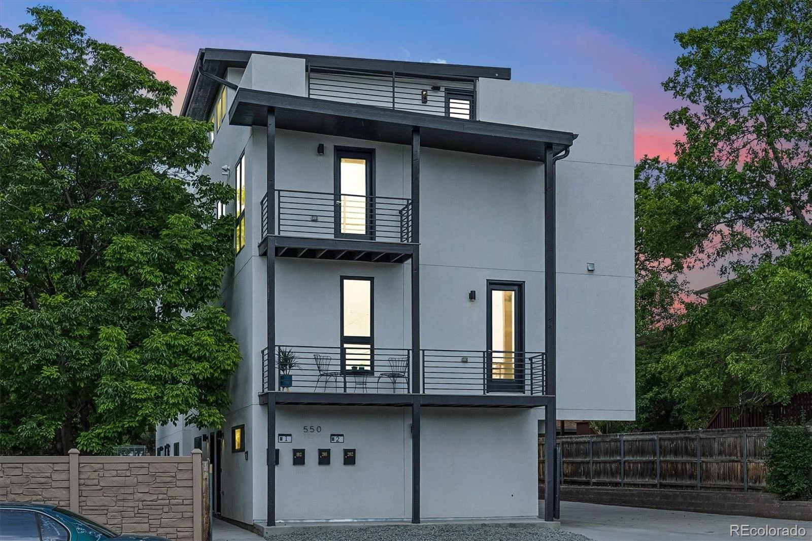 550 S Forest Street #201 #2 Denver CO 80246 MLS #REC1622809 06092026074323 1600 38