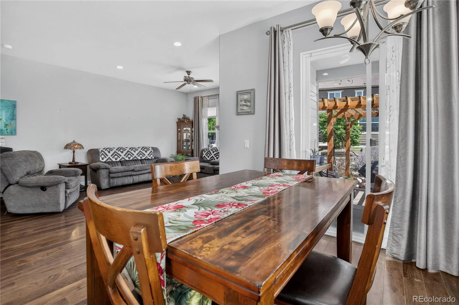 9828 Eagle River Street Littleton CO 80125 | MLS #REC1622957 07272026195611 1600 15