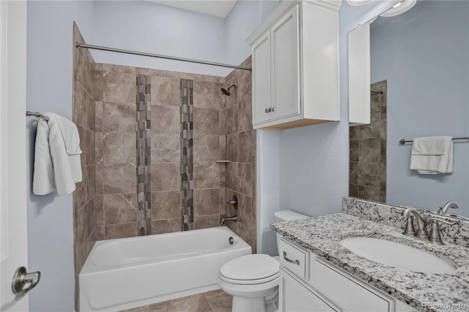 9828 Eagle River Street Littleton CO 80125 | MLS #REC1622957 07272026195611 1600 22