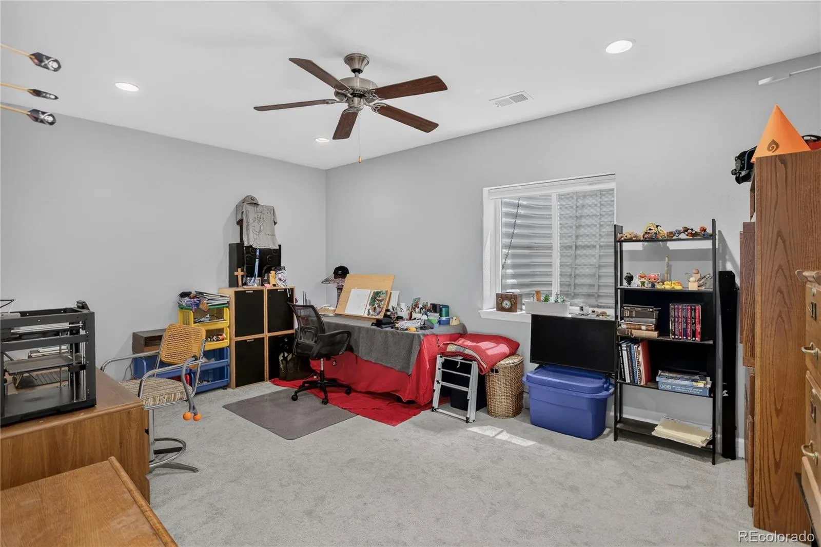 9828 Eagle River Street Littleton CO 80125 | MLS #REC1622957 07272026195611 1600 28