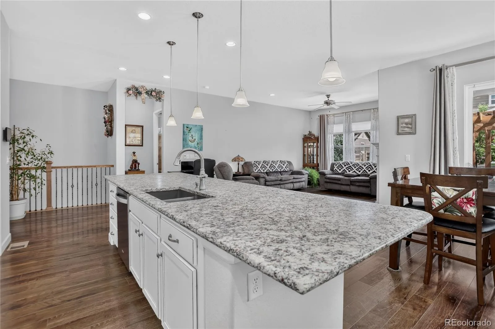 9828 Eagle River Street Littleton CO 80125 | MLS #REC1622957 07272026195611 1600 9