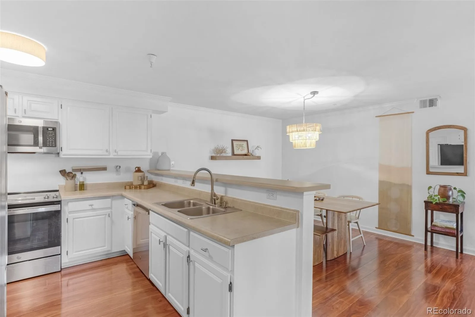 12348 W Dorado Place #102 #8 Littleton CO 80127 | MLS #REC1623988 07232026143427 1600 4