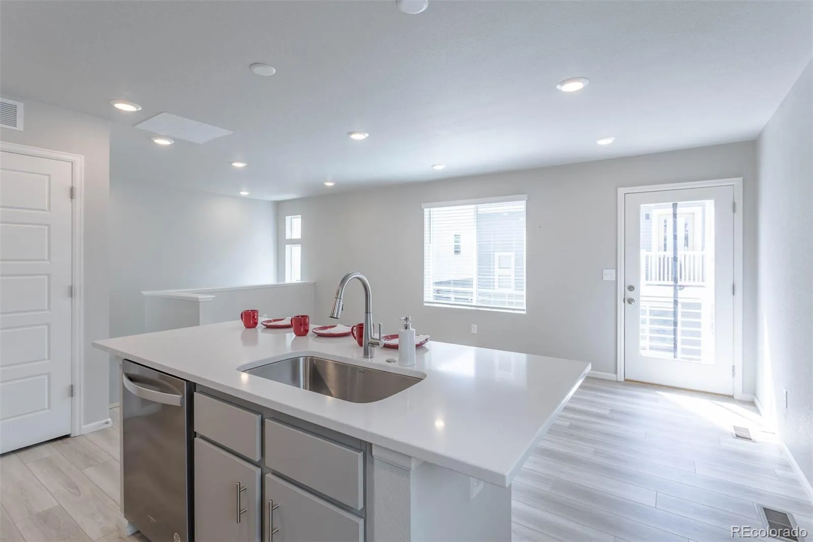 5132 N Waco Street Denver CO 80249 | MLS #REC1624296 04092026194216 1600 12