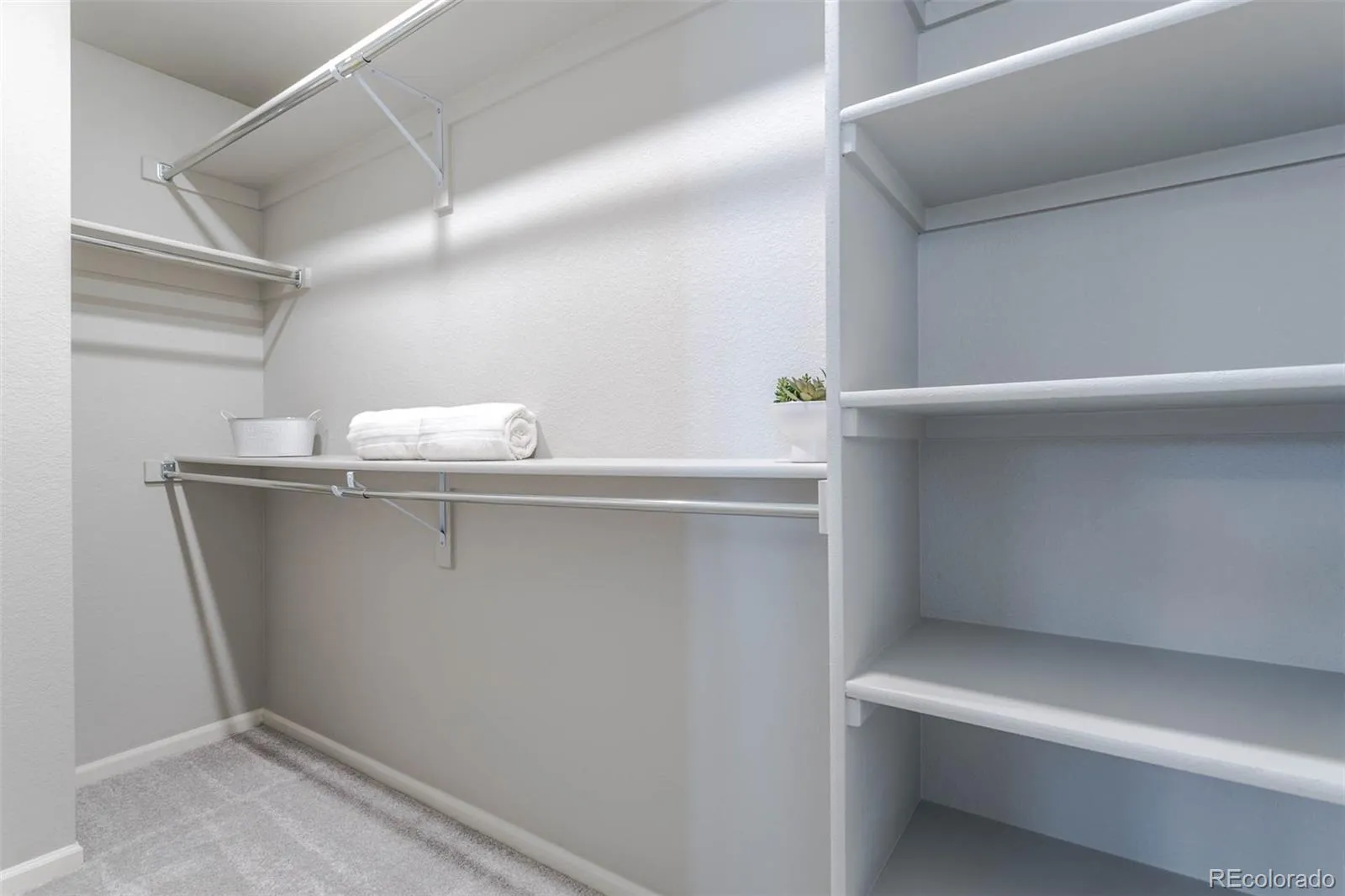 5132 N Waco Street Denver CO 80249 | MLS #REC1624296 04092026194216 1600 15