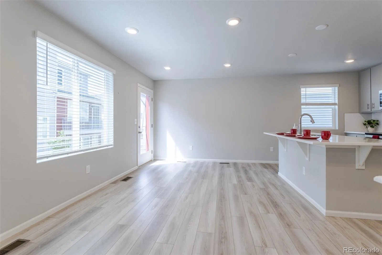 5132 N Waco Street Denver CO 80249 | MLS #REC1624296 04092026194216 1600 8
