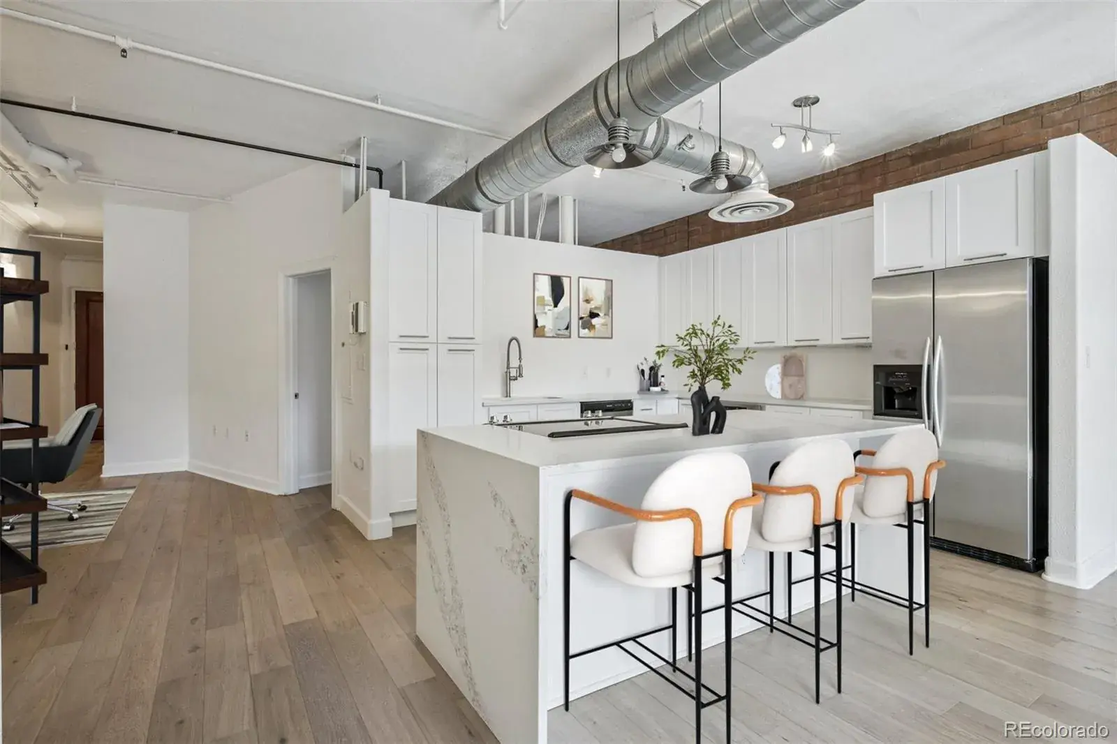 11242025215653 1600 5