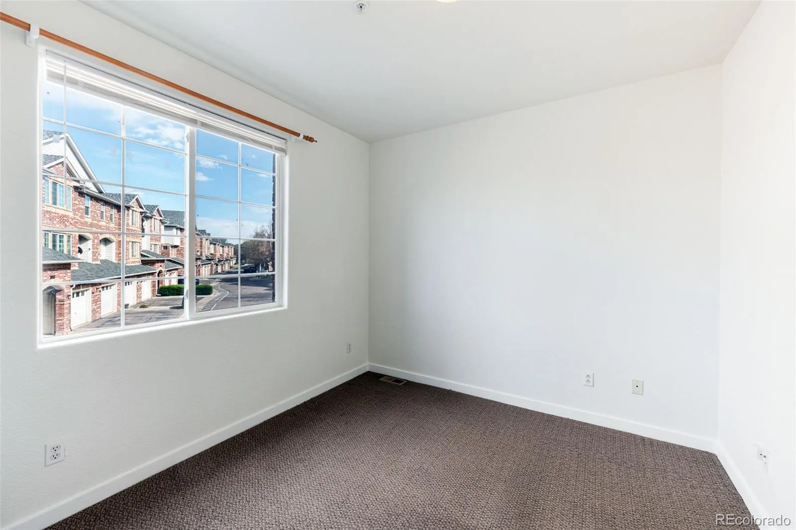 8976 Fox Drive #1-102 Denver CO 80260 MLS #REC1626700 04102026235155 1600 10