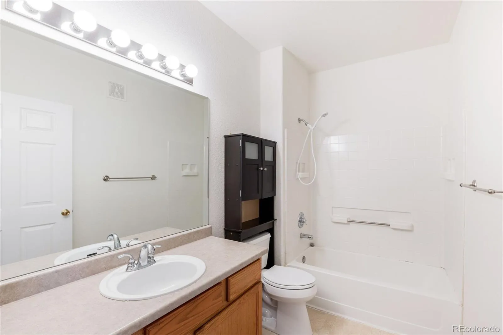 8976 Fox Drive #1-102 Denver CO 80260 MLS #REC1626700 04102026235155 1600 9