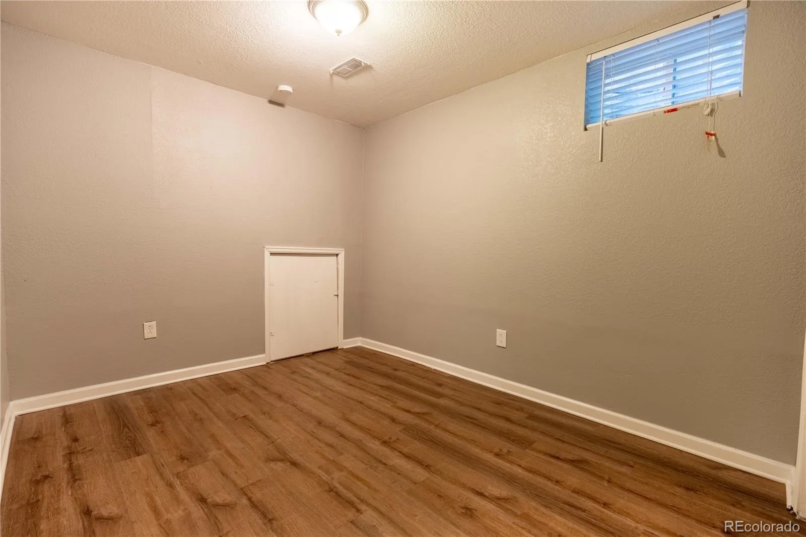 895 S Garrison Street Denver CO 80226 | MLS #REC1627067 07242026234611 1600 29
